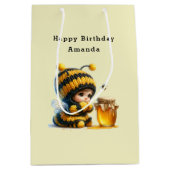 Niedliches Mädchen in Bee Costume mit Honey Geburt Mittlere Geschenktüte (Vorderseite)