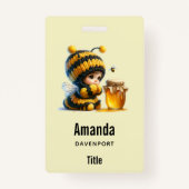 Niedliches Mädchen in BienenKostüm mit Honig Ausweis (Vorderseite)