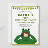 Niedliches Mädchen mit Green Frog Hoody Zeichnend  Einladung (Vorderseite)