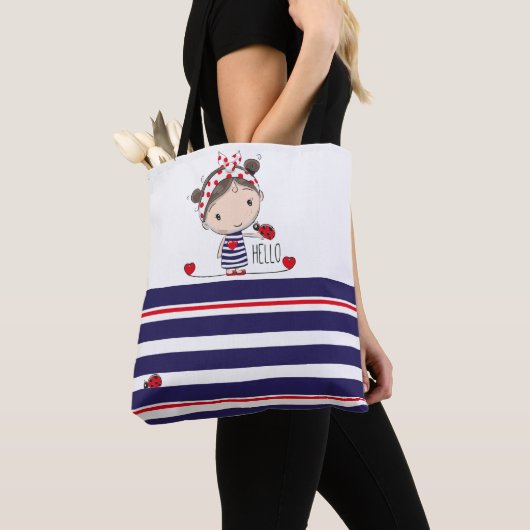 Niedliches Mädchen mit Ladybird Art Striped Kids Tasche (Von Nahem)