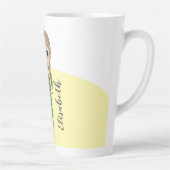 Niedliches Mädchen mit Personalisierter, hoher Lat Milchtasse (Rechts)