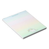 Niedliches magisches Einhorn auf Pastellfarben Notizblock (angewinkelt)