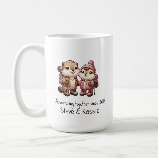 Niedliches Marmot Couple Adventing Wandern Kaffeetasse (Links)