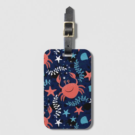 Niedliches Meeresbild mit Krabben. Gepäckanhänger (Vorderseite Vertikal)