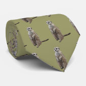 Niedliches Meerkat in der Wache-Pose Krawatte (Gerollt)