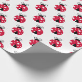 Niedliches Minimalistisches Red and White Ladybug  Geschenkpapier (Ecke)