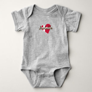 Niedliches modernes Dänemark Flaggenherz dänischer Baby Strampler
