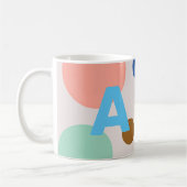 Niedliches modernes Polka Dot Monogramm Kaffeetasse (Links)