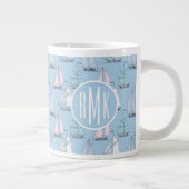 Niedliches Monogramm des Segelboot-Muster-| Jumbo-Tasse (Rechts)