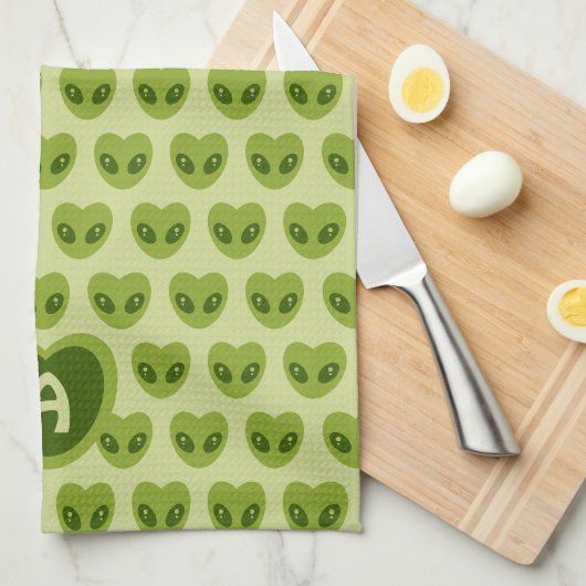 Niedliches Monogramm-Kit für Alien in Form eines g Geschirrtuch (Viertel Falte)