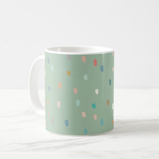 Niedliches Multicolor Dotty-Muster auf Sage Green Kaffeetasse (Vorderseite Links)