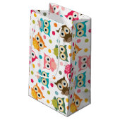 Niedliches Multicolor-Eule-Muster Kleine Geschenktüte (Rückseite Schrägansicht)