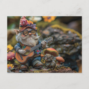Niedliches musikalisches Gnome, das Gitarre spielt Postkarte