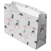 Niedliches Muster Große Geschenktüte (Rückseite Schrägansicht)
