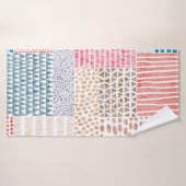 Niedliches nahtloses Muster im Patchwork-Stil. Ein Badehandtuch (Badehandtuch)