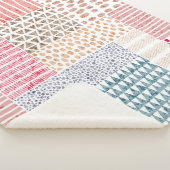 Niedliches nahtloses Muster im Patchwork-Stil. Ein Sherpadecke (3/4)