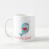 Niedliches Narwhal mit Herzen Kaffeetasse (Links)