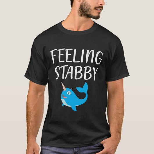 Niedliches Narwhal Unicorn Gefühl Stabby Kawaii T-Shirt (Vorderseite)