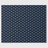 Niedliches Navy White Snowflakes Urlaubsmuster Geschenkpapier (Flach)