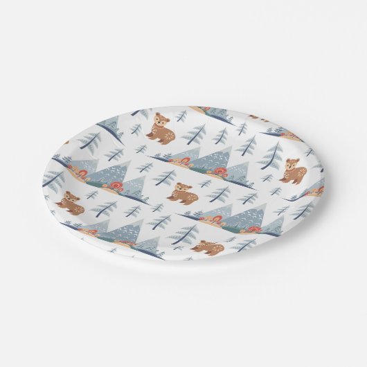 Niedliches Nordic Holiday Bear Muster Pappteller (Schrägansicht)