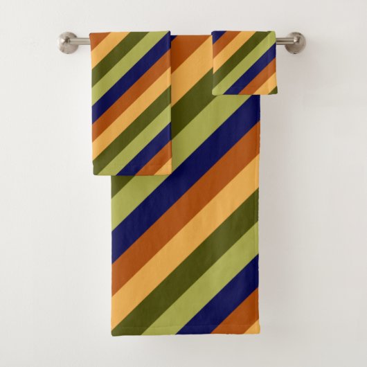 Niedliches Olive Sage Navy Streifen Badetuch Set (Insitu)