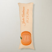 Niedliches Orangengeschlecht Neutral Pumpkin Custo Seitenschläferkissen (Vorderseite Vertikal)