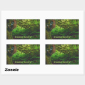 Niedliches Orangutan-Spiel im Dschungelaufkleber Rechteckiger Aufkleber (Blatt)