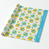 Niedliches Ostereier Muster mit Kid Name Geschenkpapier (Ungerollt)
