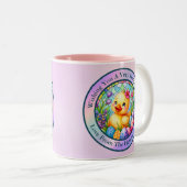 Niedliches Osterküken, Blume und bunte Eier Zweifarbige Tasse (VorderseiteRechts)