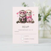 Niedliches Otter Couple in Liebe Hochzeit RSVP Karte (Stehend Vorderseite)