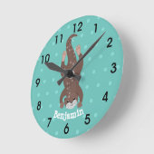 Niedliches Ottertauchen auf aquamariner Cartoon-Ab Runde Wanduhr (Winkel)