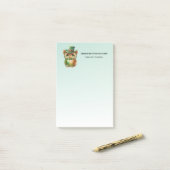 Niedliches Owl in einem grünen Top Hat Post-it Klebezettel (Auf Schreibtisch)