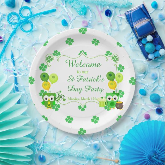 Niedliches Owls St Patrick's Day Party Pappteller (Party)