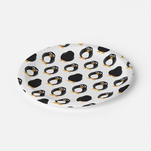Niedliches Penguin-Muster Pappteller (Schrägansicht)