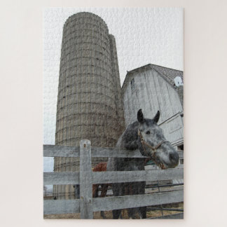 Niedliches Pferd vor Silo Puzzle