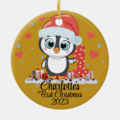 Niedliches Pinguin Baby's First Christmas Gold Keramik Ornament (Hinten)