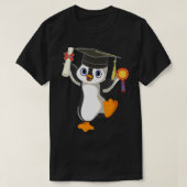 Niedliches Pinguin Dancing Graduation Cap Certific T-Shirt (Design vorne)