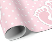 Niedliches Pink Baby Girl Footprints Muster Geschenkpapier (Rolleneckpunkt)
