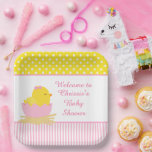 Niedliches Pink Girl Chick Baby Dusche Party Pappteller<br><div class="desc">Behalt deinen Gast mit diesen niedlichen Pink Girl Chick Baby Shower Party Paper Tellern den Finger sauber. Der Text kann geändert werden,  um Ihre eigenen Anforderungen zu Anzug,  und andere passende Artikel sind in meinem Shop verfügbar,  um ein thematisches Party zu erstellen. Kunstwerk von Grafos (7)</div>