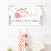 Niedliches Pink Pumpkin Floral & Gold 1. Geburtsta Banner (Insitu)