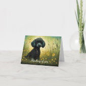 Niedliches Poodle in der Wiese denken Sie Karte (Vorderseite)