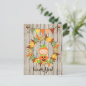 Niedliches Pumpkin Baby, Kranz der Blätter fallen Postkarte (Stehend Vorderseite)