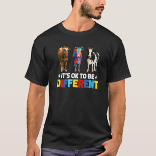 Niedliches Puzzle-Kuh Es ist okay, anders zu sein T-Shirt