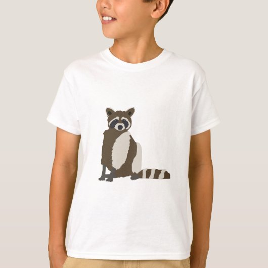 Niedliches Raccoon in Pinienwald - Illustration T-Shirt (Vorderseite)