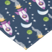 Niedliches Raketenschiff zur Darstellung des Carto Tischdecke (Schrägansicht)