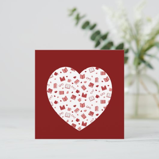 Niedliches Red Book and Reading Patches Einladung (Stehend Vorderseite)