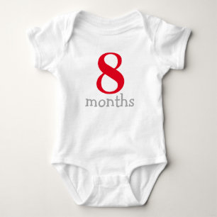 Niedliches Red Monthly Baby Strampler