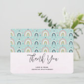 Niedliches Regenbogenmuster Vielen Dank Dankeskarte (Stehend Vorderseite)