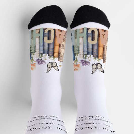 Niedliches Regenbogenregal & Bücher Lehrermonogram Socken (Oben)