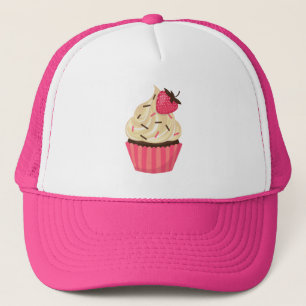 Niedliches Rosa besprüht Erdbeerkleinen kuchen Truckerkappe